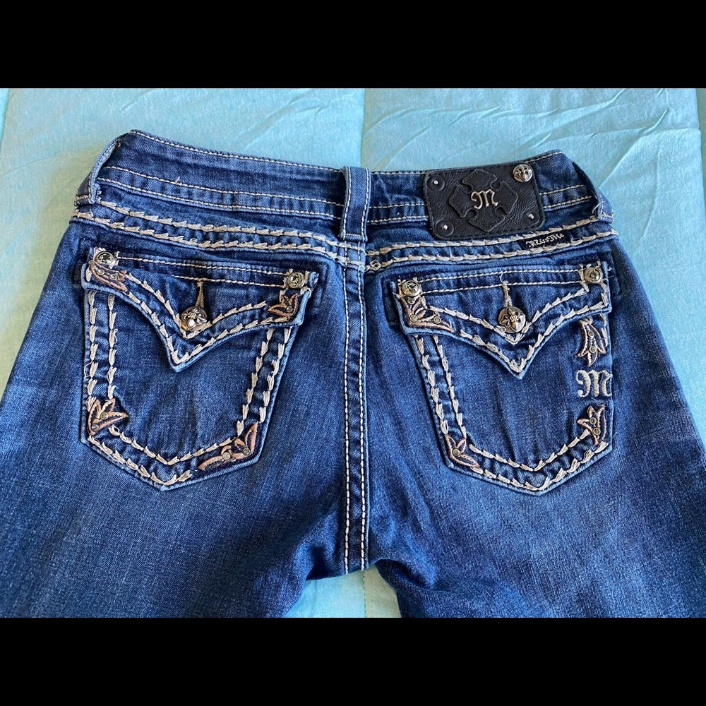 WOMENS EMBELLISHED SKINNY JEANS BY MISS ME SIZE 27
